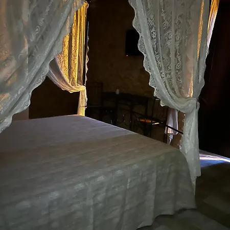 A Cantunera O Castieddu Naro
