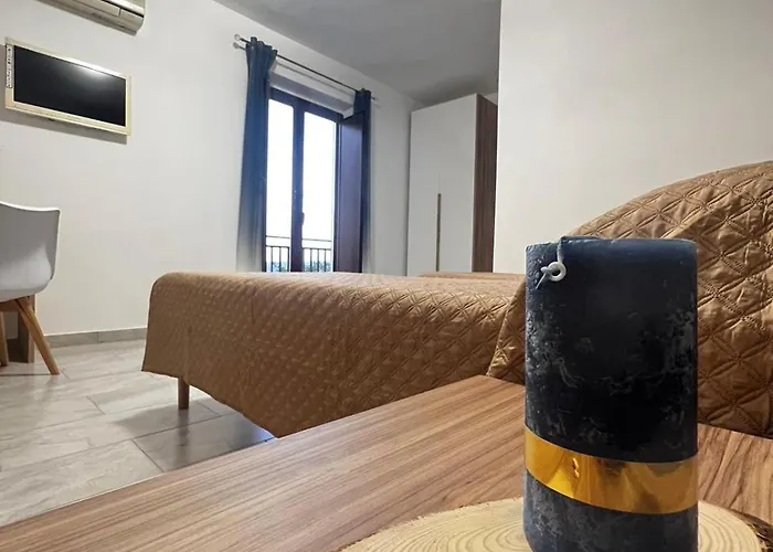 Pensión A Cantunera O Castieddu