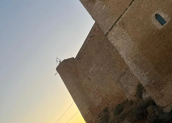 A Cantunera O Castieddu Pensión Naro